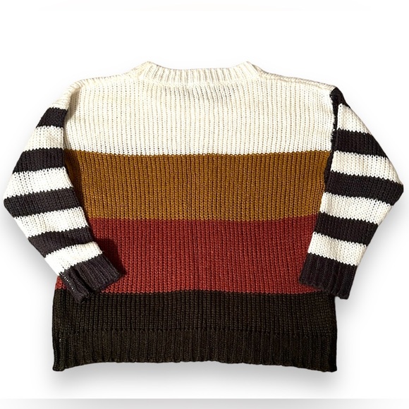 She + Sky oversized sweater; Small/Medium; EUC - Picture 3 of 3